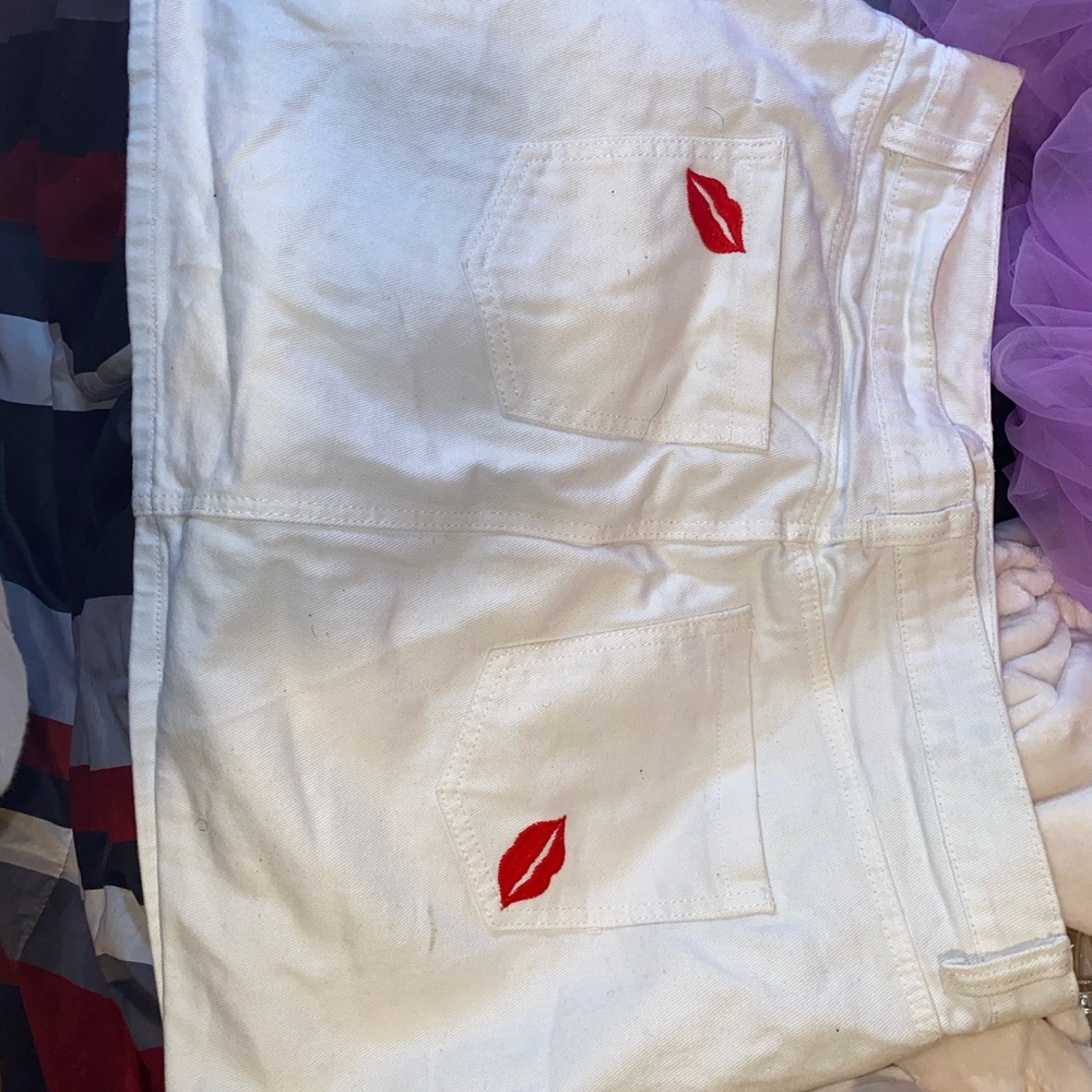 Mini Skirt With red kisses.